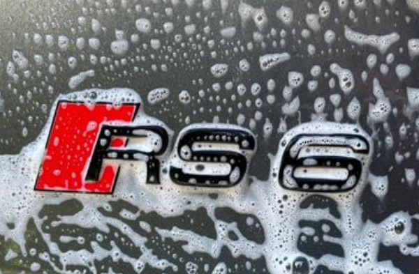 Photo de Clean Car Concept
